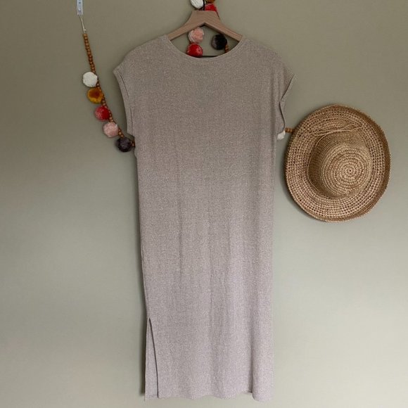 💖 3 for $35 Forever 21 Cream Ribbed V Neck Midi Dress Size Small - Picture 5 of 7
